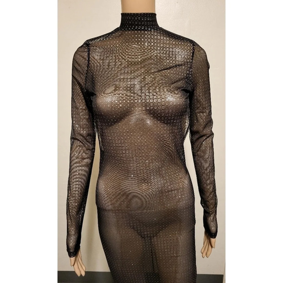 KTOO "See through" Sparkly Backless Dress (Size M) - Picture 4 of 10